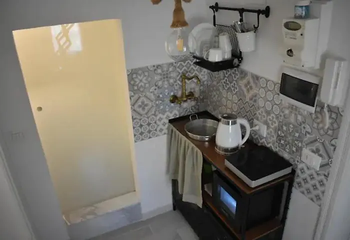 Casetta Annina 3* Bari